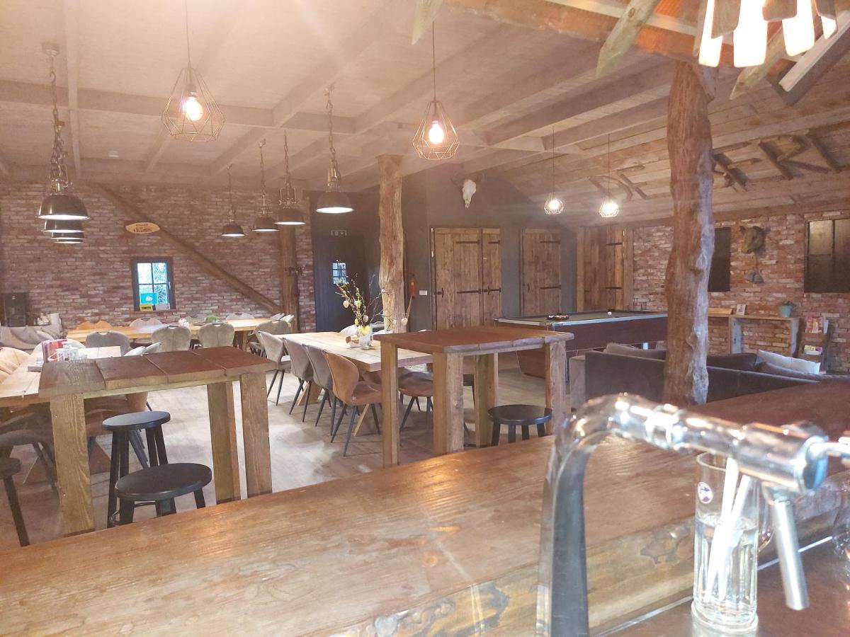 De Berenshoeve Emmen Bagian luar foto